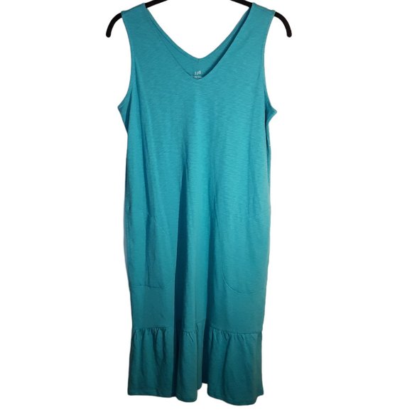 "Flounced-Hem Double V-neck Knit Dress" - Picture 1 of 8